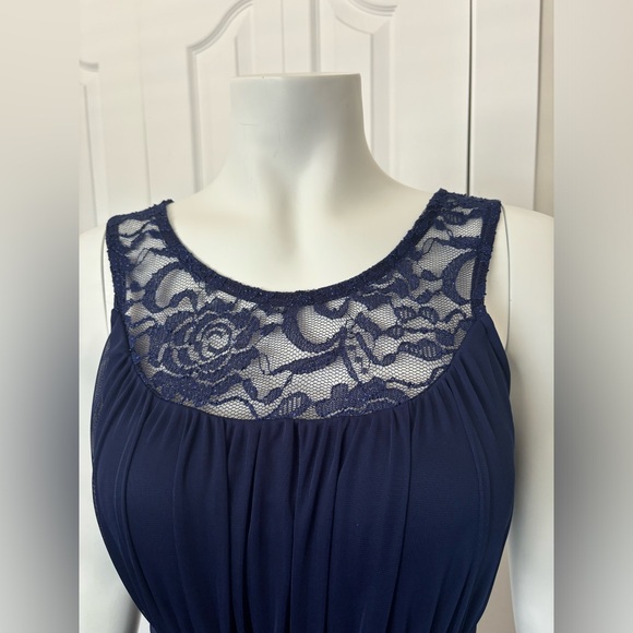 Navy blue dress - Picture 2 of 5